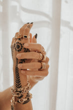 Load image into Gallery viewer, Asher Chain Bracelet